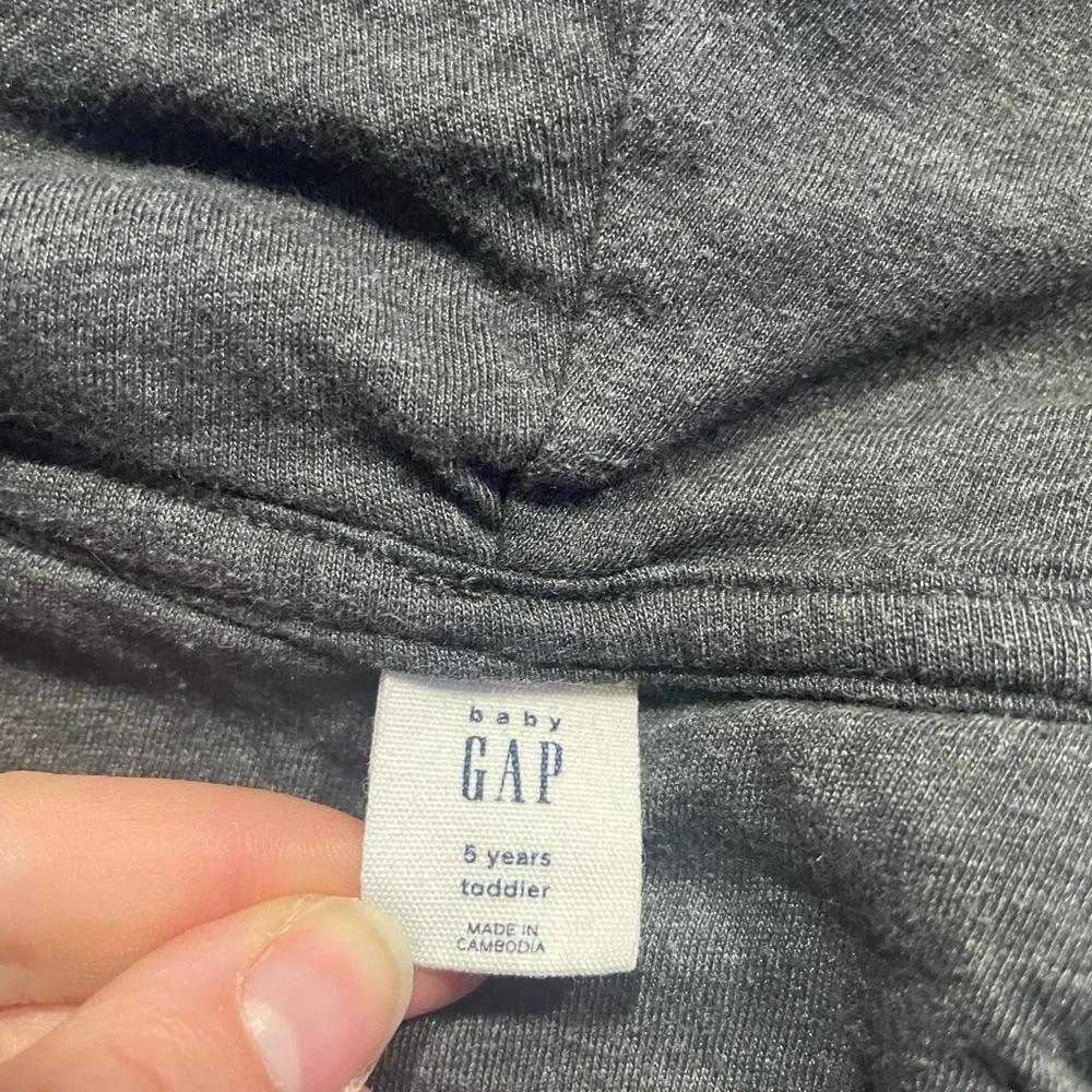 GAP Kids Gray Hoodie 5 years Toddler